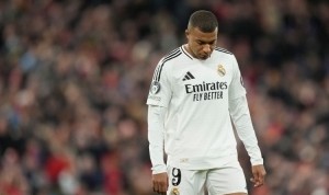 记者：别说和C罗本泽马相比，姆巴佩甚至都没能替代维尼修斯